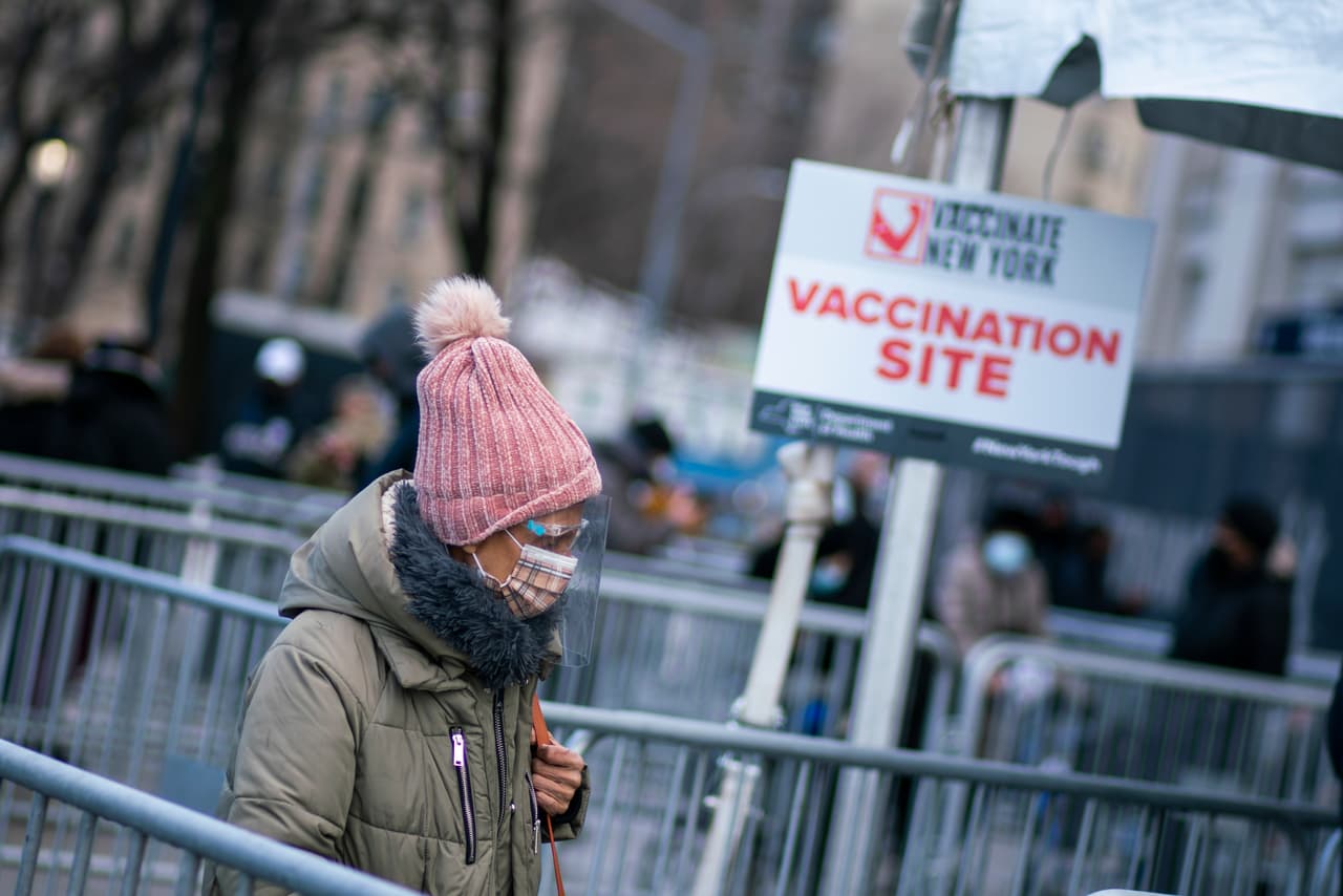 Nueva York anuncia otros dos mega centros de vacunación, mientras el Citi Field abre sus puertas