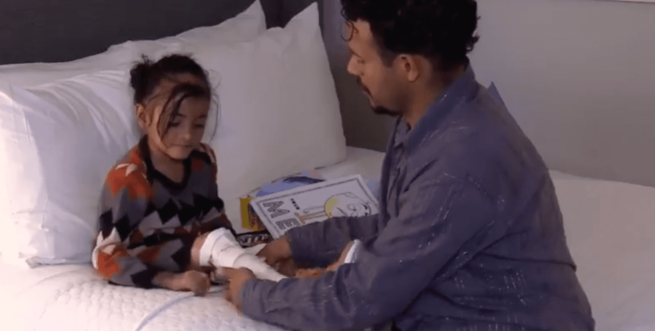 “Si corren, se les cae la piel”: la rara enfermedad que sufren dos niños mexicanos