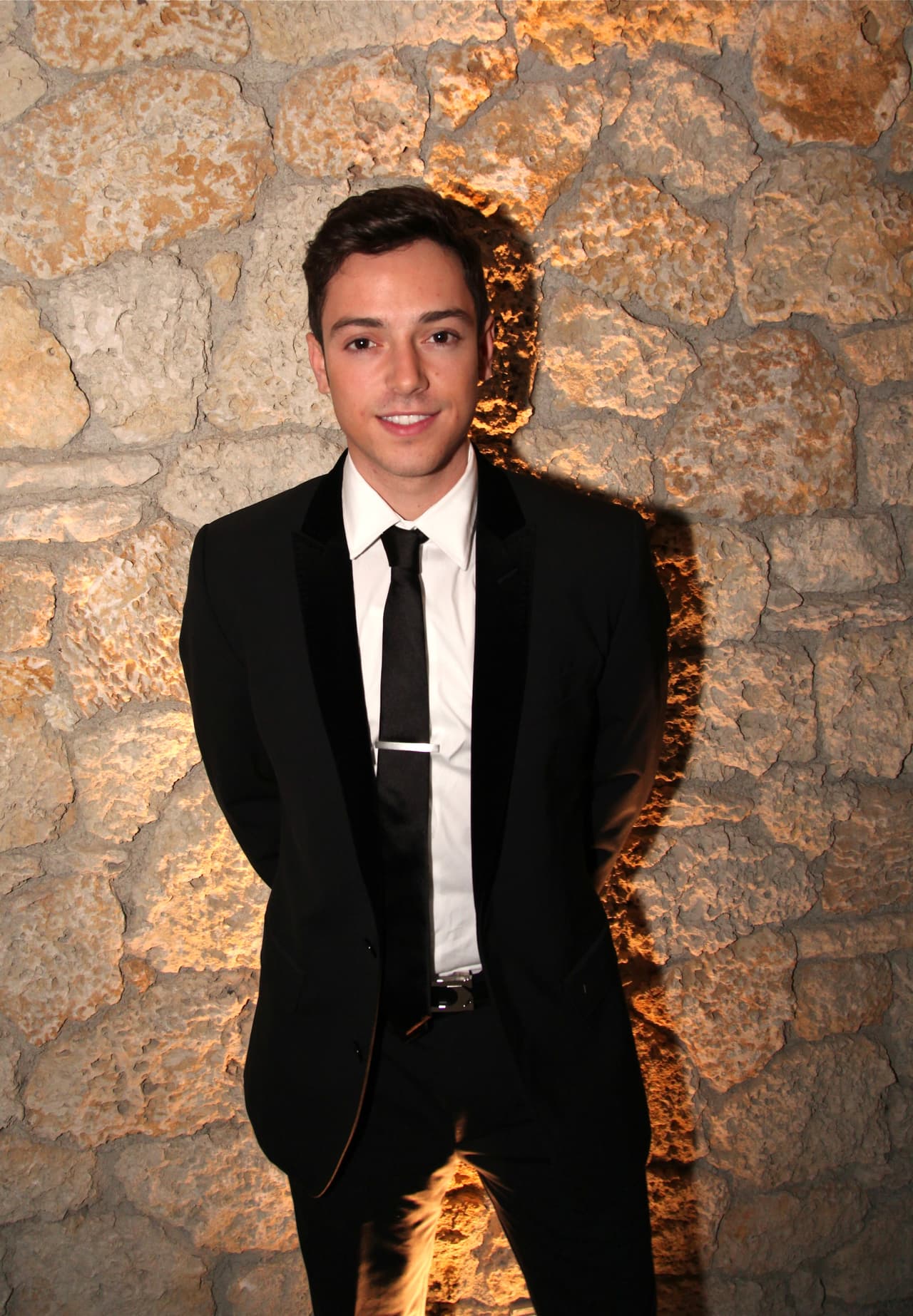 Participar en esta telenovela le permitió a Pee Wee ampliar su base de fans como cantante. “Yo lo único que pedí fue que sincronizaran mi música dentro de la telenovela y justo por eso me di a conocer en países en donde no me di a conocer con la agrupación (Kumbia Kings)”, explicó para los micrófonos de Imagen Television.