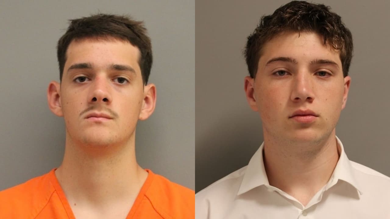 Tres exalumnos de una escuela privada de Houston enfrentan cargos por agresiones sexuales a menores durante prácticas deportivas