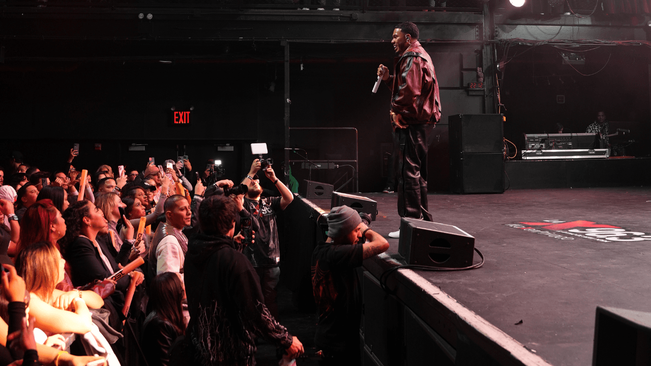 Sin duda, Myke lo dió todo en el escenario