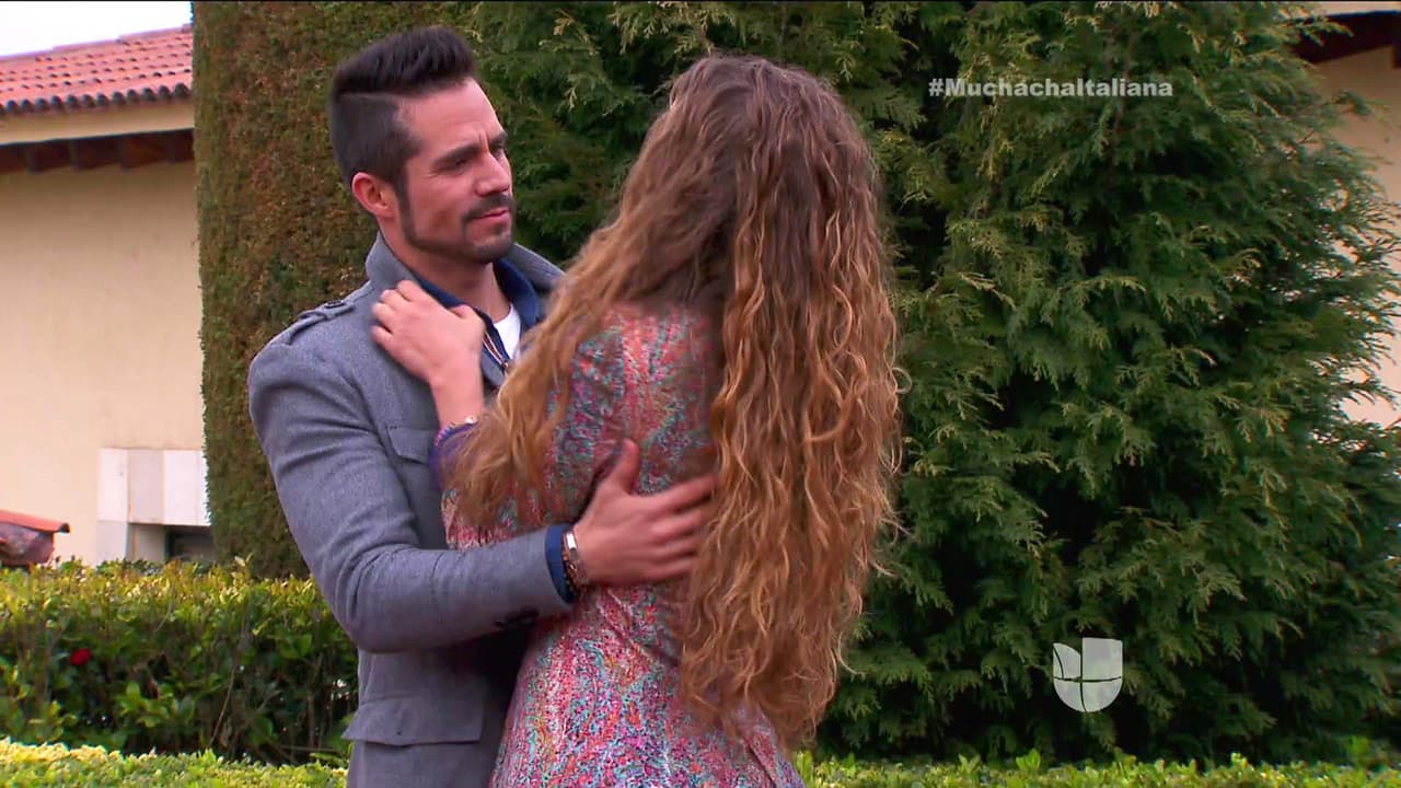 En Muchacha Italiana Viene a Casarse, Pedro y Aitana se escaparon a un fin de semana muy romántico. ¡Ahí Pedro le propuso matrimonio!