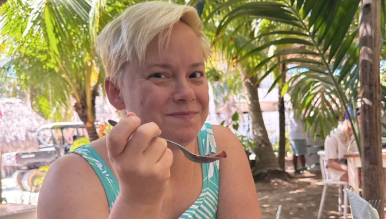 Madre y terapeuta de Carolina del Norte desaparece durante visita a la isla de Granada