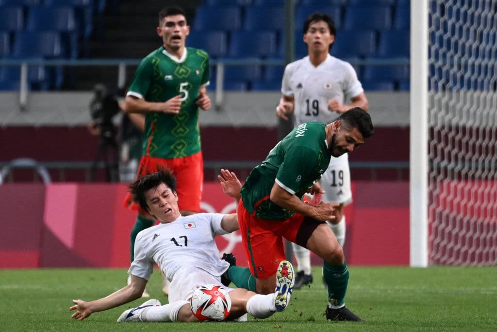 El Tri olímpico se subió al podio de Tokyo 2020 luego de vencer con claridad a Japón en el duelo por la medalla de Bronce y gracias a los goles de Sebastián Córdova, Johan Vázquez y Alexis Vega.