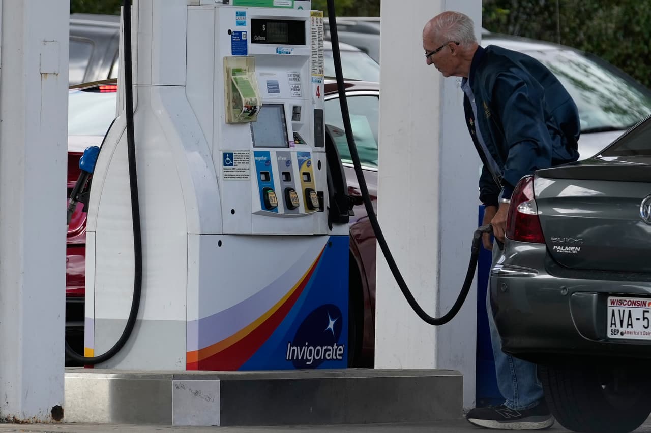 Gasolina en Estados Unidos supera los 4 dólares por galón durante un récord de 158 días