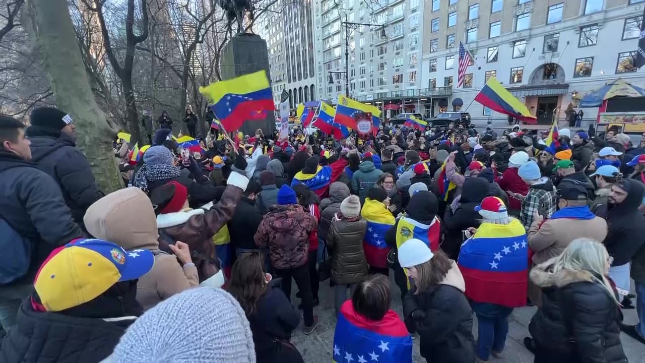 Manifestaciones similares se realizaron en Ecuador, mientras que en República Dominicana, el presidente recibió oficialmente a Edmundo González.