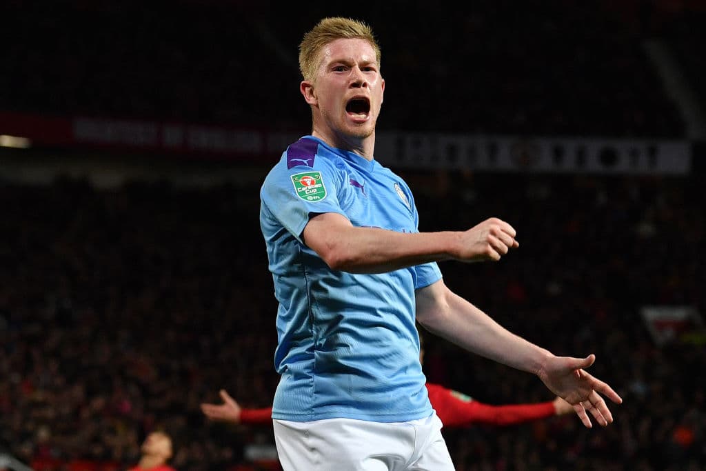 <b>7 - Kevin de Bruyne (Manchester City): 150 millones de euros</b> - El mediocampista belga ha enamorado a muchos con su calidad de juego y uno de ellos es el mismísmio Pep Guardiola. El director técnico español ha encontrado la pieza clave para que su equipo funcione a la perfección, por lo que Kevin de Bruyne se ha convertido en el motor del equipo inglés.