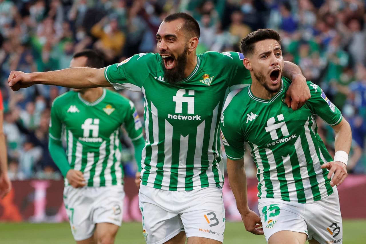 Real Betis suma un triunfo en casa ante Mallorca, con marcador de 2-1 durante la J25 en La Liga. Alexandre Moreno Lopera (25’) y Willian José, de penalti (83’), le dan el triunfo sobre la única anotación por parte de Vedat Muriqi al 75’; Lainez y Guardado fueron convocados para el encuentro.