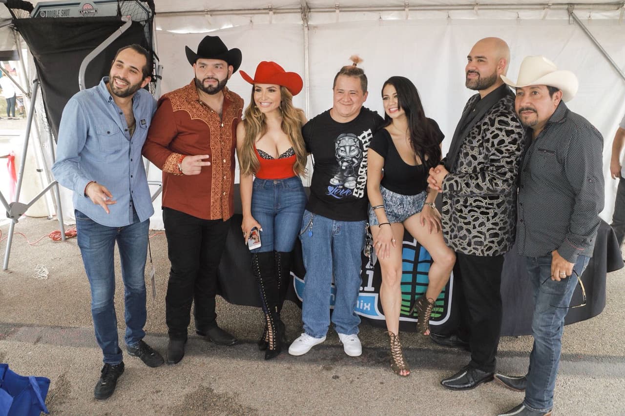 Los presentes jamás se imaginaron que tendrían la oportunidad de conocer a los dos shows a la misma vez.