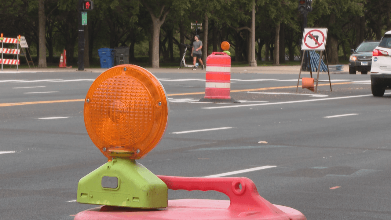 Autoridades están recomendando tomar rutas alternas para evitar el tráfico.