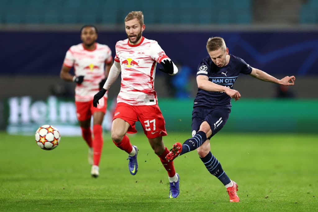 RB Leipzig derrota 2-1 al Manchester City de Pep Guardiola con goles de Dominik Szoboszlai y André Silva, para los 'Cityzens' descontó Riyad Mahrez ya al filo del partido. La escuadra alemana se queda con el tercero de grupo.