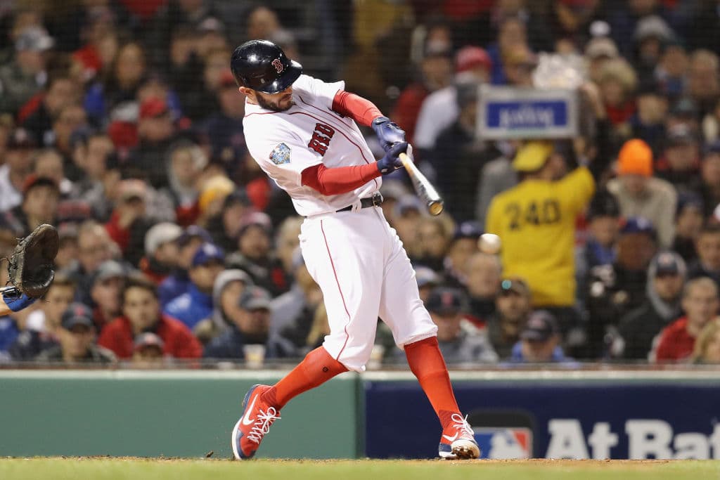 En la segunda entrada se fue adelante Boston. Ian Kinsler pegó sencillo al prado izquierdo llevándose por delante a Xander Bogaerts.