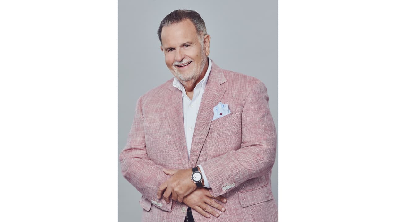 Raúl de Molina será host de Noche de Estrellas en Latin GRAMMY 2025