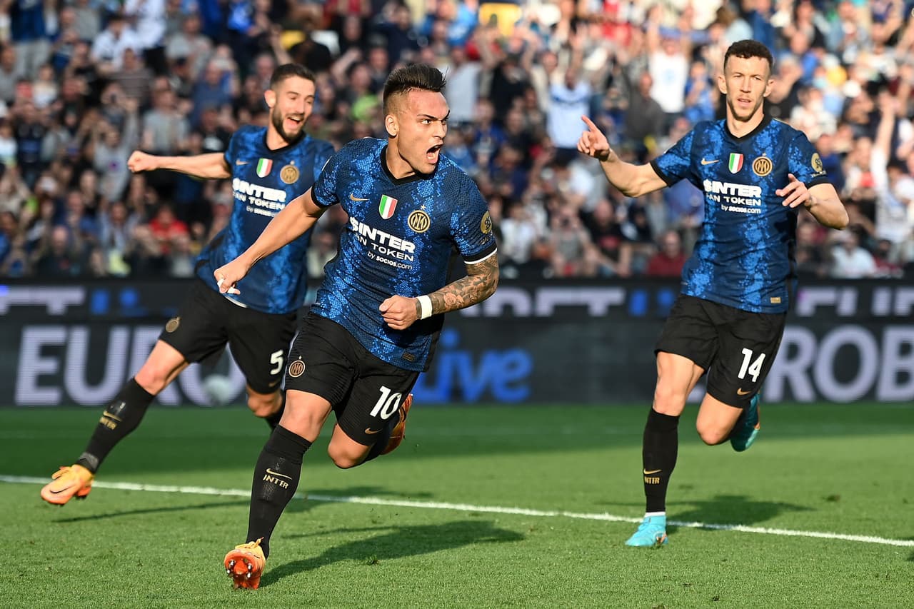 Milan se mantiene líder con triunfo de local sobre Fiorentina por 1-0, Udinese cayó de local 1-2 ante Inter Milán y Empoli perdió por goleada de 1-3 en casa ante Torino.