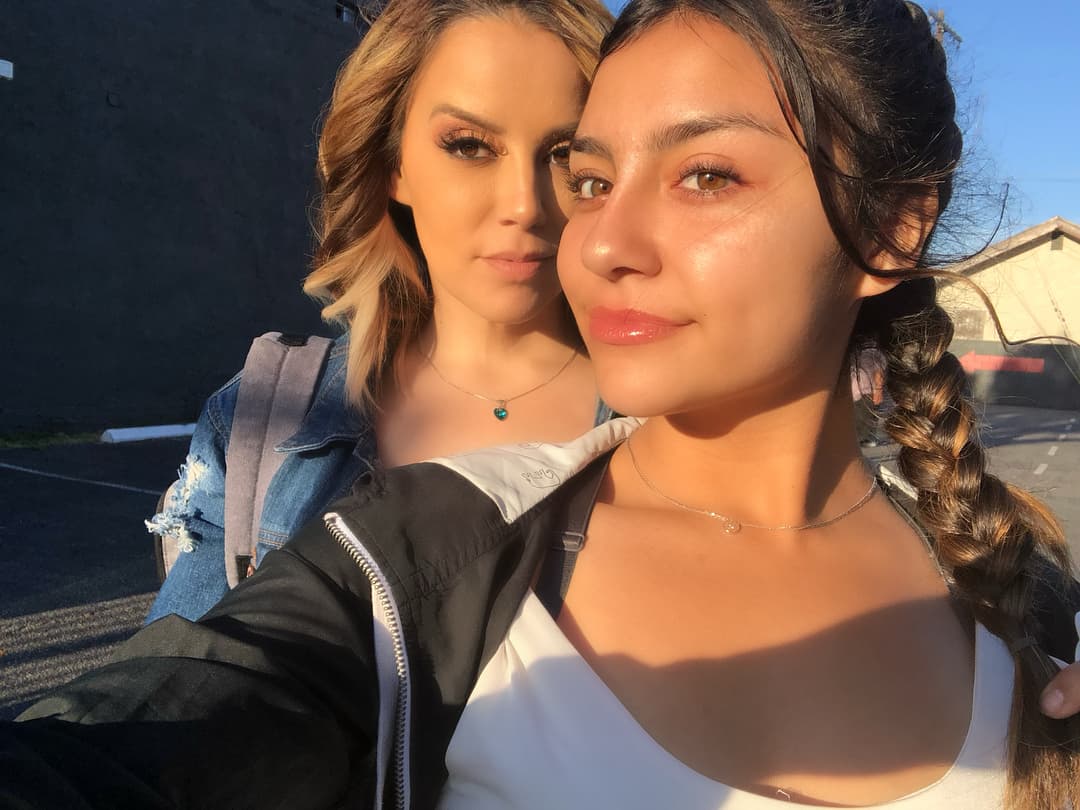 Rosie Rivera presume de una excelente relación con
<b><a href="https://www.instagram.com/kassey_rivera/"> su hija mayor, Kassey</a></b>, a la que dio a luz cuando tenía 22 años.