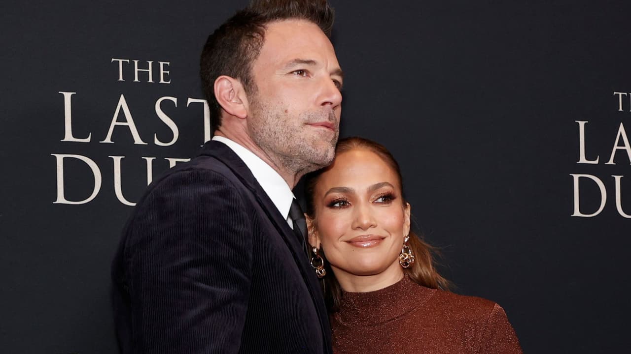 ¿Temor a que no haya boda de nuevo? JLo y Ben Affleck "no quieren apresurar" su compromiso
