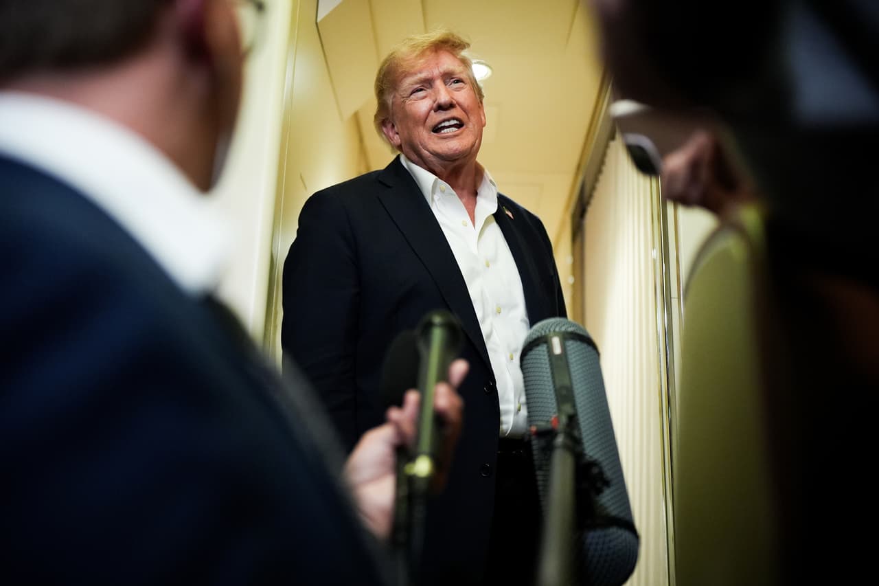 Trump afirma que Irán se verá "muy afectado" si está detrás del copiloto que intentó estrellar el vuelo a Israel
