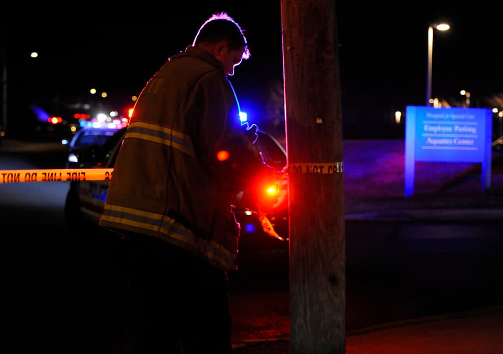 Tiroteo en Chicago deja seis heridos, dos en estado crítico tras ataque desde un vehículo en Humboldt Park