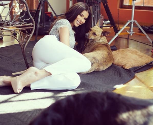 Esta sexy será la sensación y seguramente llegará repartiendo besos.