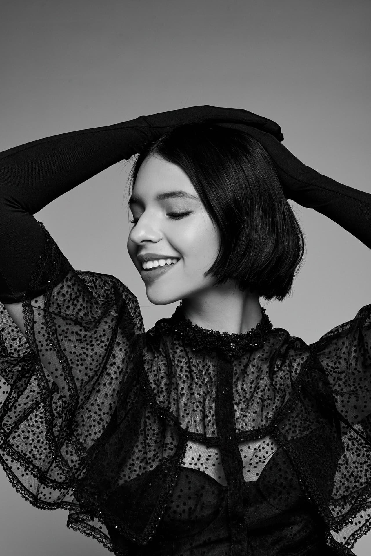 <h2 class="cms-H2-H2">Ángela Aguilar</h2>
<br>La menor de la dinastía Aguilar será parte de la gran fiesta de la música latina. Ángela Aguilar está nominada este año a Mejor Álbum de Música Ranchera/Mariachi y durante toda su carrera ha recibido tres nominaciones.