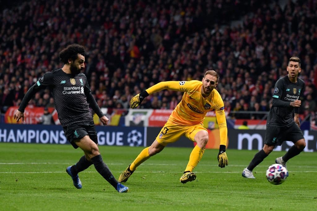 Gol de Salah, que es anulado por fuera de lugar de Firmino en un error en la salida de Oblak.