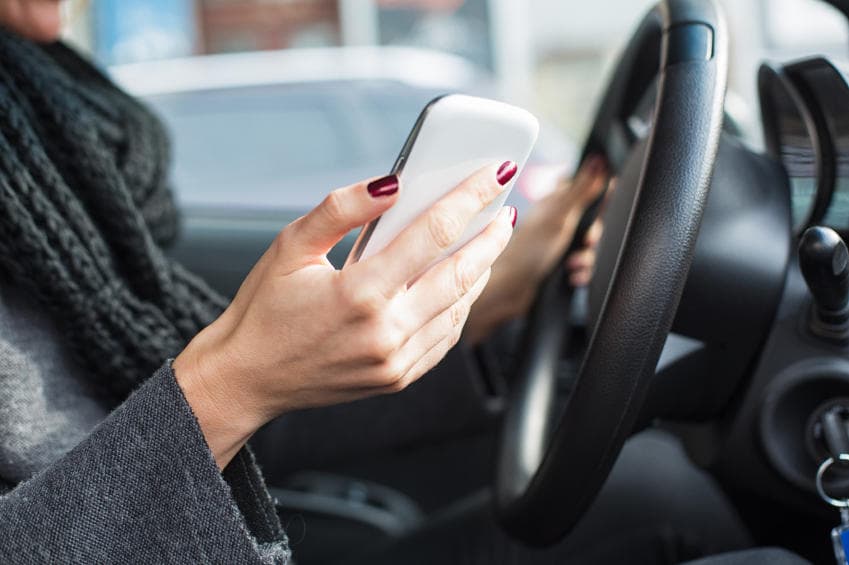 Governor Greg Abbott signs statewide texting ban