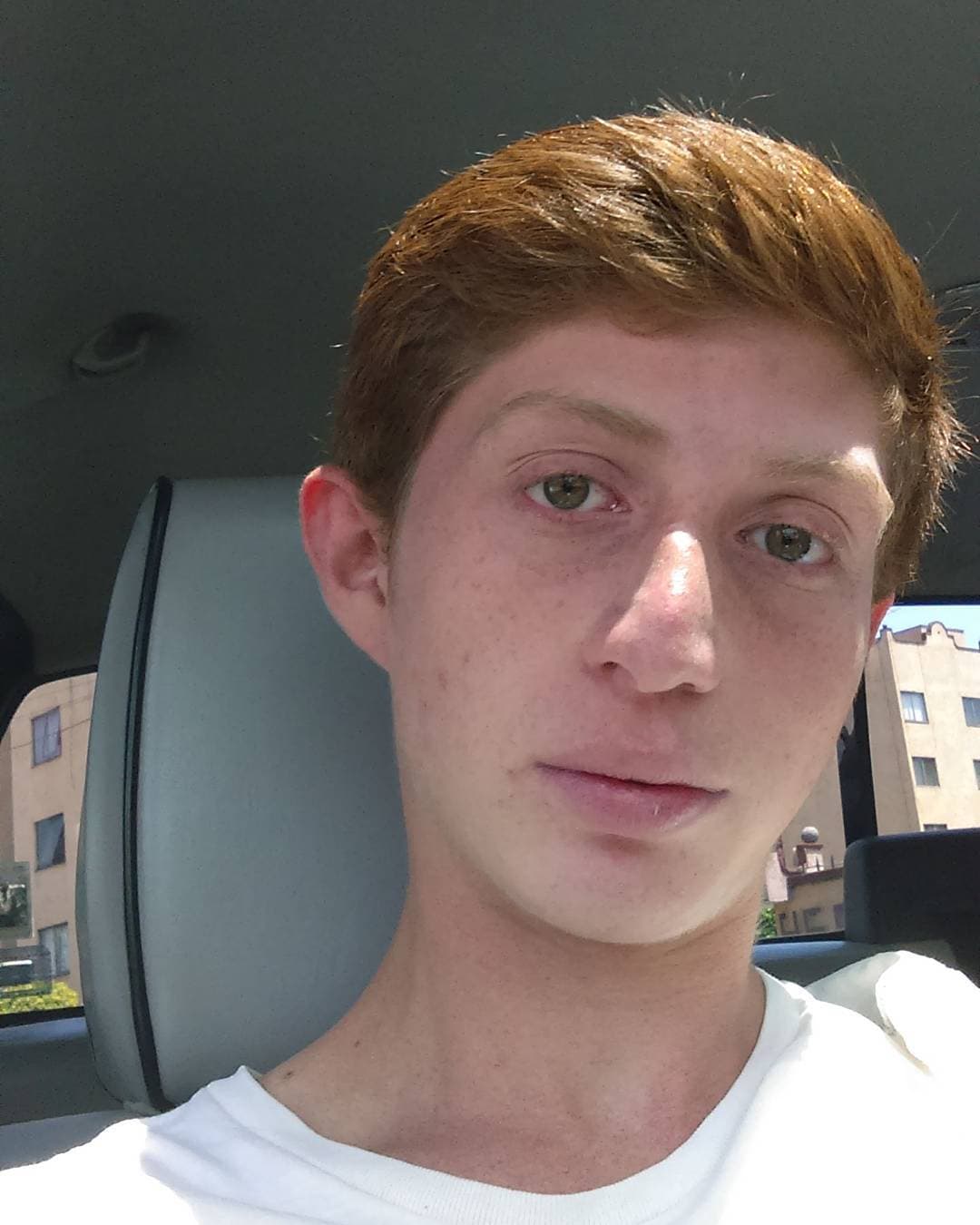 El actor se alejó de la televisión durante ocho años, tiempo en el que se concentró en su gran pasión: el futbol. En 2017, en el programa 'Susana Adicción', habló de cómo lo impactaron ambas facetas.