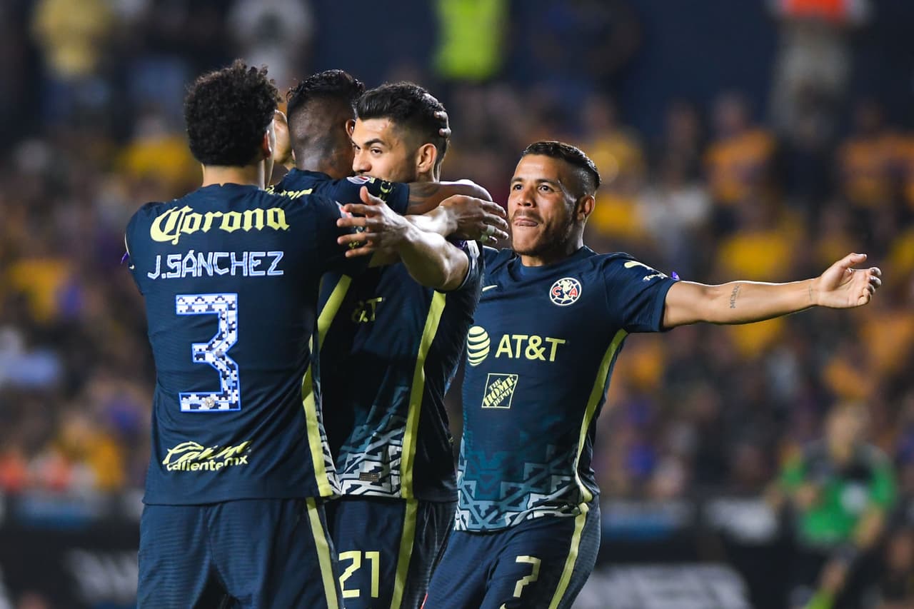 Henry Martín hizo el 0-2 ya en el tiempo agregado.