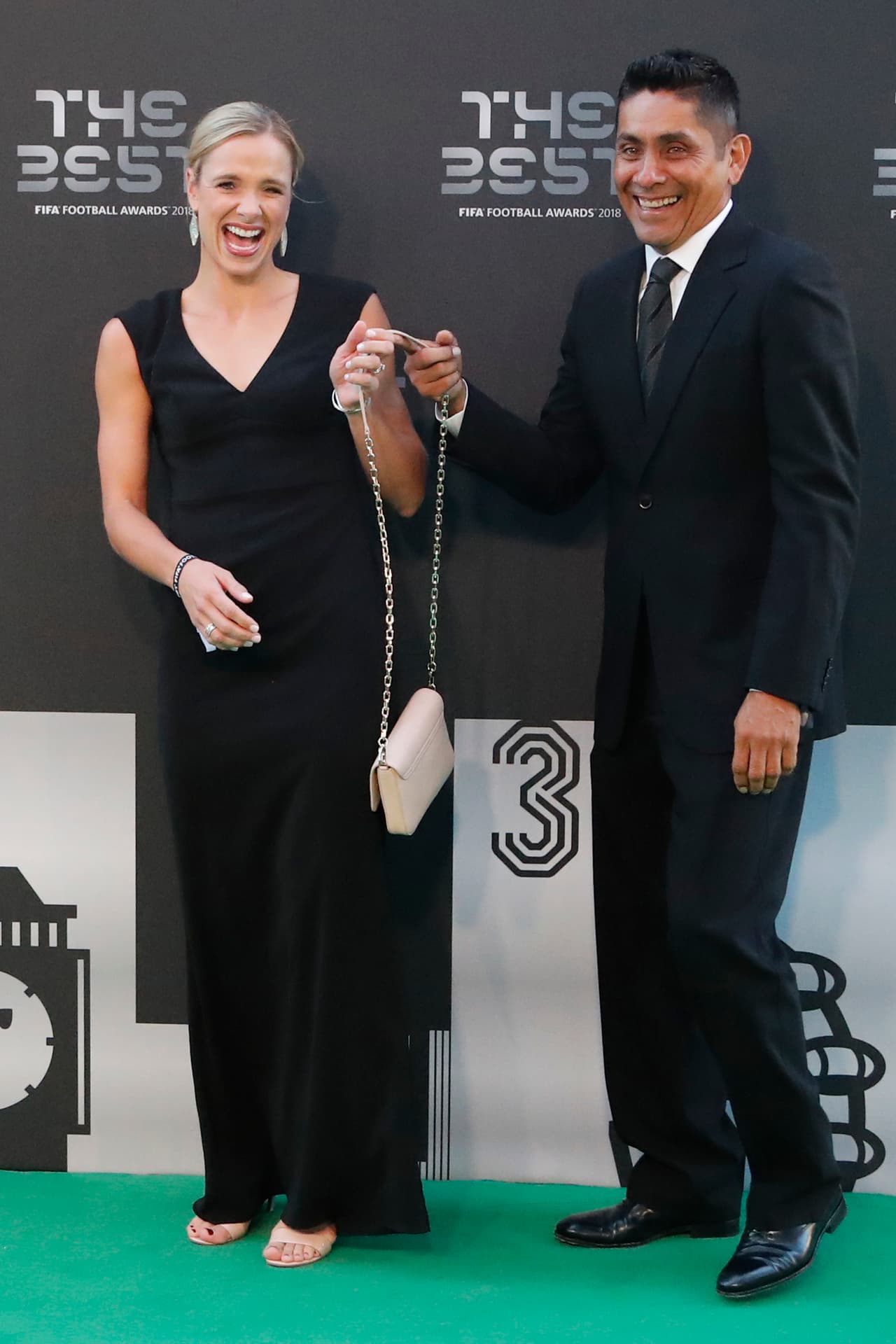 <b>Marcy Raston | </b>Inició romance con la guapa canadiense en 2002. Después de cinco años de noviazgo, contrajeron nupcias en 2007. La pareja ha mantenido su matrimonio privado y lejos de los medios.