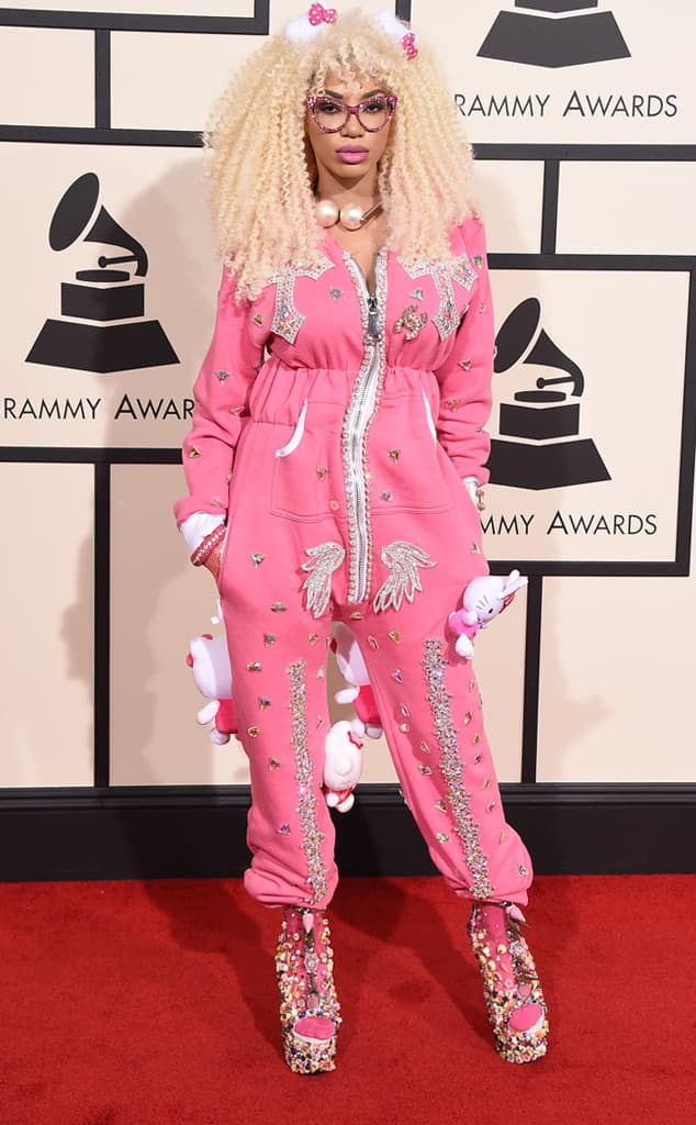 La cantante Dencia en la alfombra de los
<i>Grammy Awards.</i>