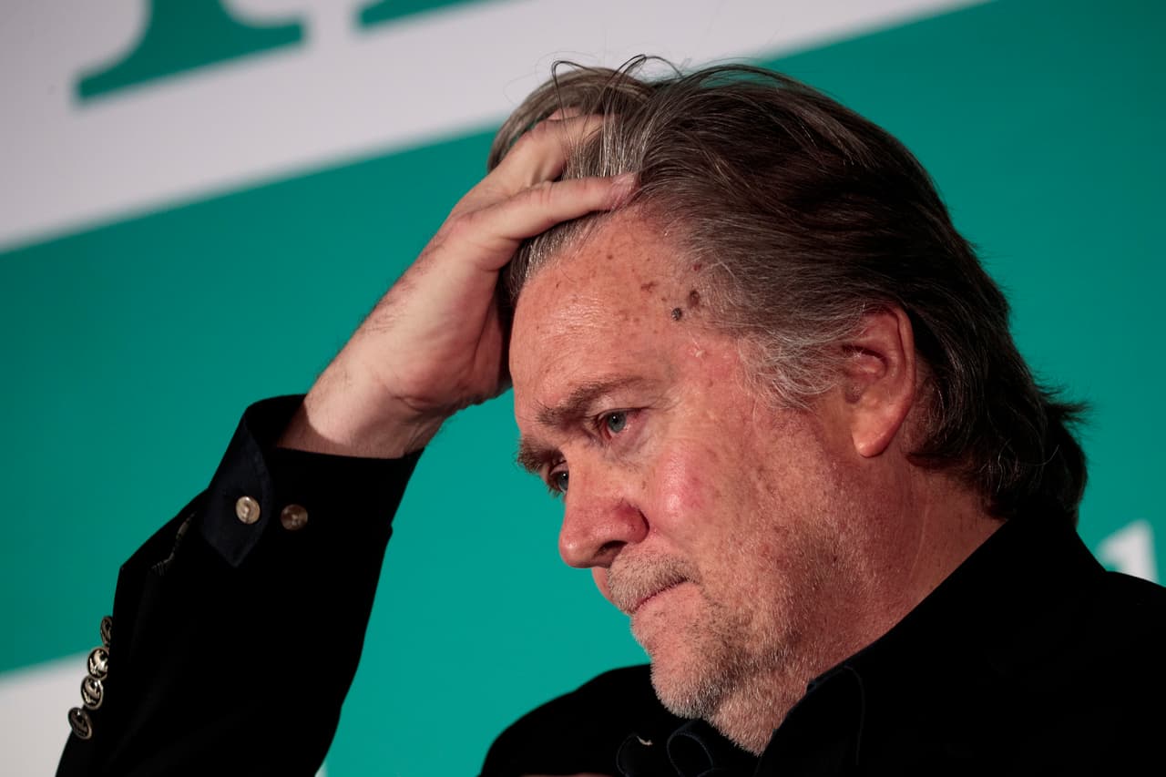 Tras días siendo atacado por la Casa Blanca Bannon se disculpa con Trump y su familia por lo que dijo en el libro "Fuego y furia"