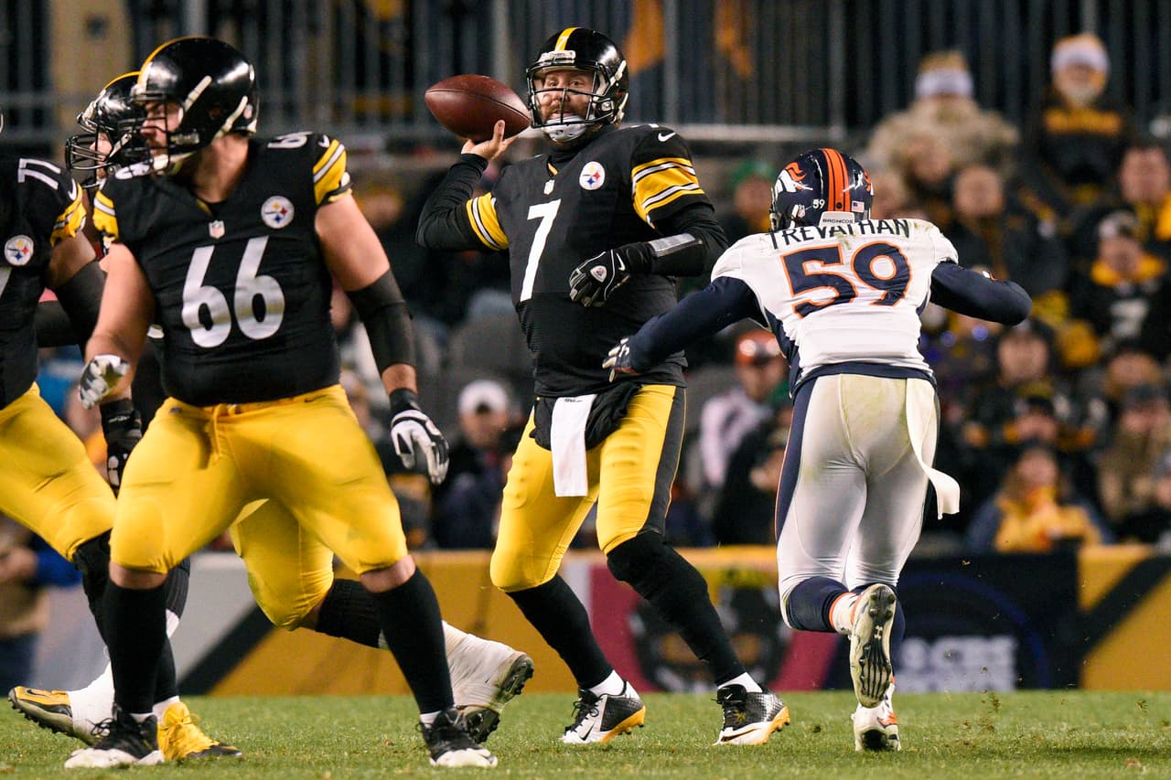 Los Pittsburgh Steelers vencieron 34 - 27 a los Denver Broncos luego de recuperarse de una desventaja de 17 puntos.