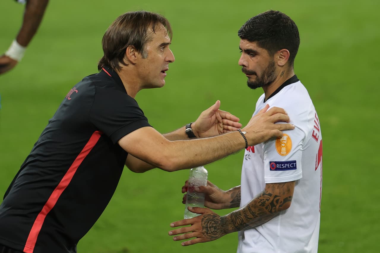 Banega jugó su último partido con el Sevilla.