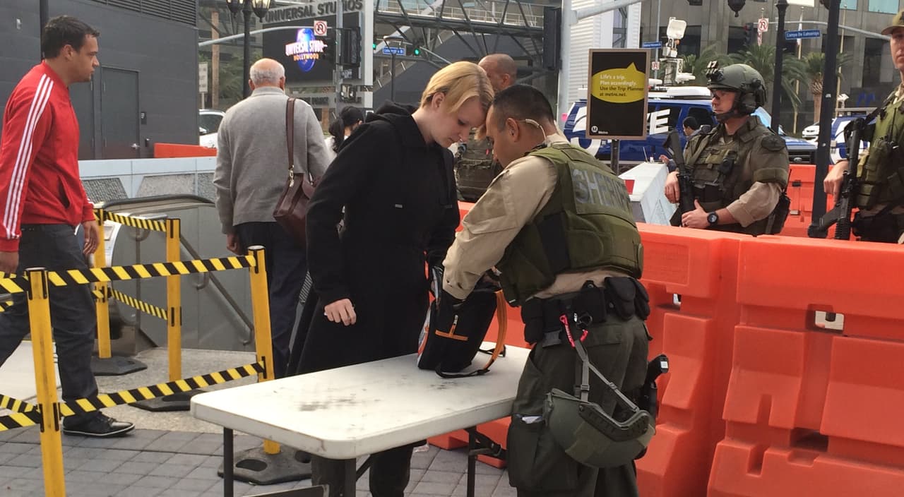 Blindan la red del metro de Los Ángeles ante amenaza de un ataque este martes