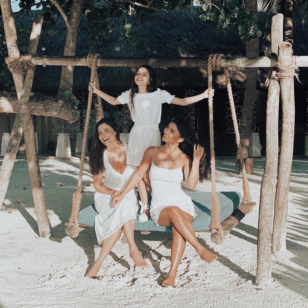 “Amor”, fue la palabra con la que Delgado acompañó este par de postales.