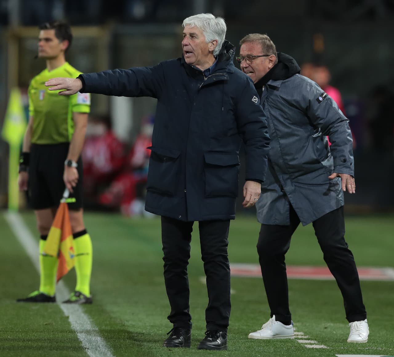 Con Johan Vásquez como titular, el Genoa igualó sin goles en su visita al Atalanta, pero se mantiene en puestos de descenso.