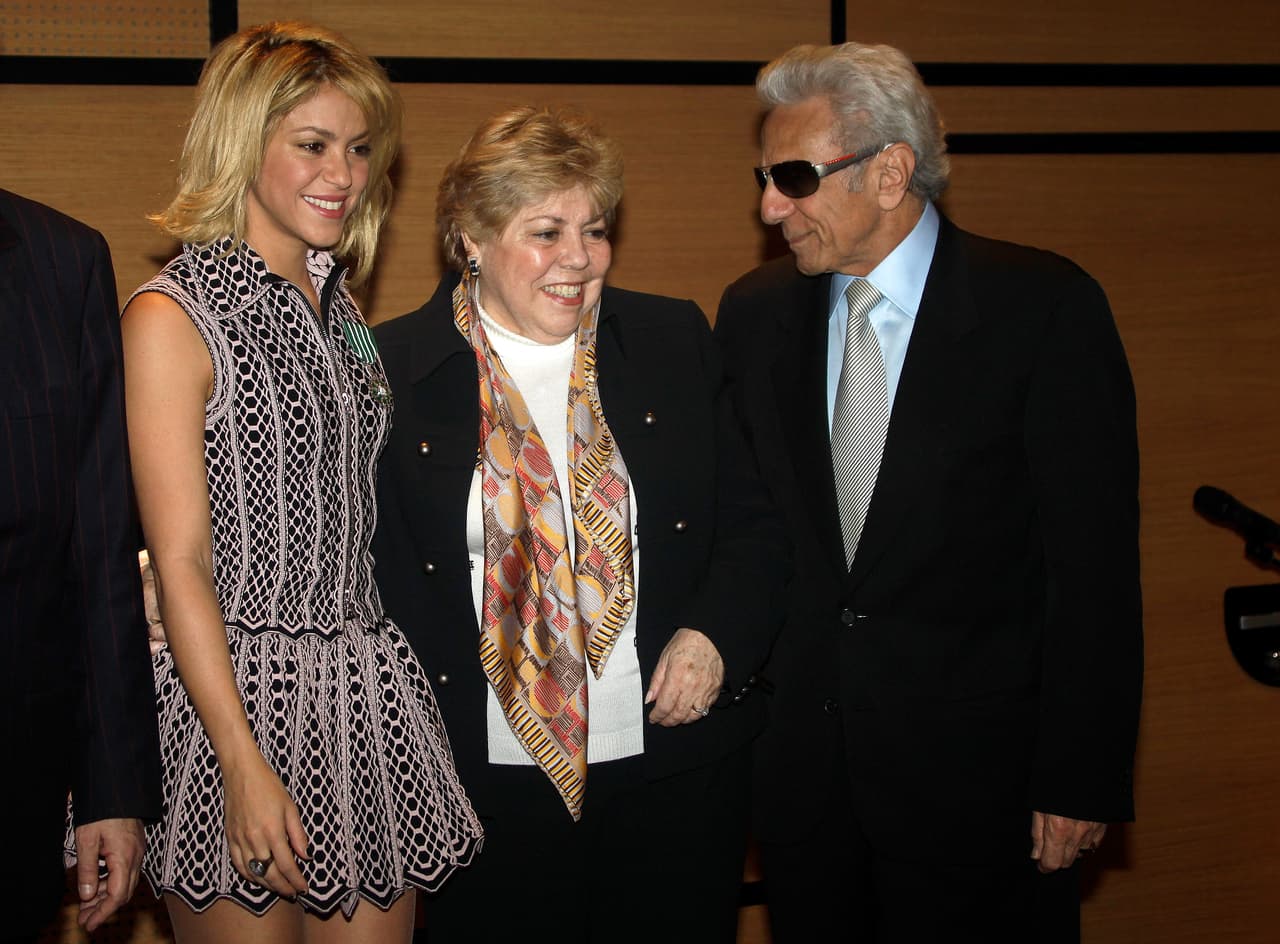 <b>"Claro que sí"</b>, respondió la señora Ripoll al preguntarle si era verdad que el catalán había estado en el hospital para ver a su marido, según la reseña de People en Español.
<br>