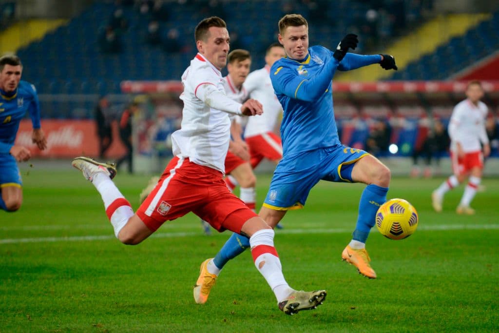 Polonia 2-0 Ucrania | Piatek (40’) y Moder (63’) marcaron los del triunfo en el Estadio de Silesia. Polonia se enfrentará a Italia en la quinta fecha de la competición europea.