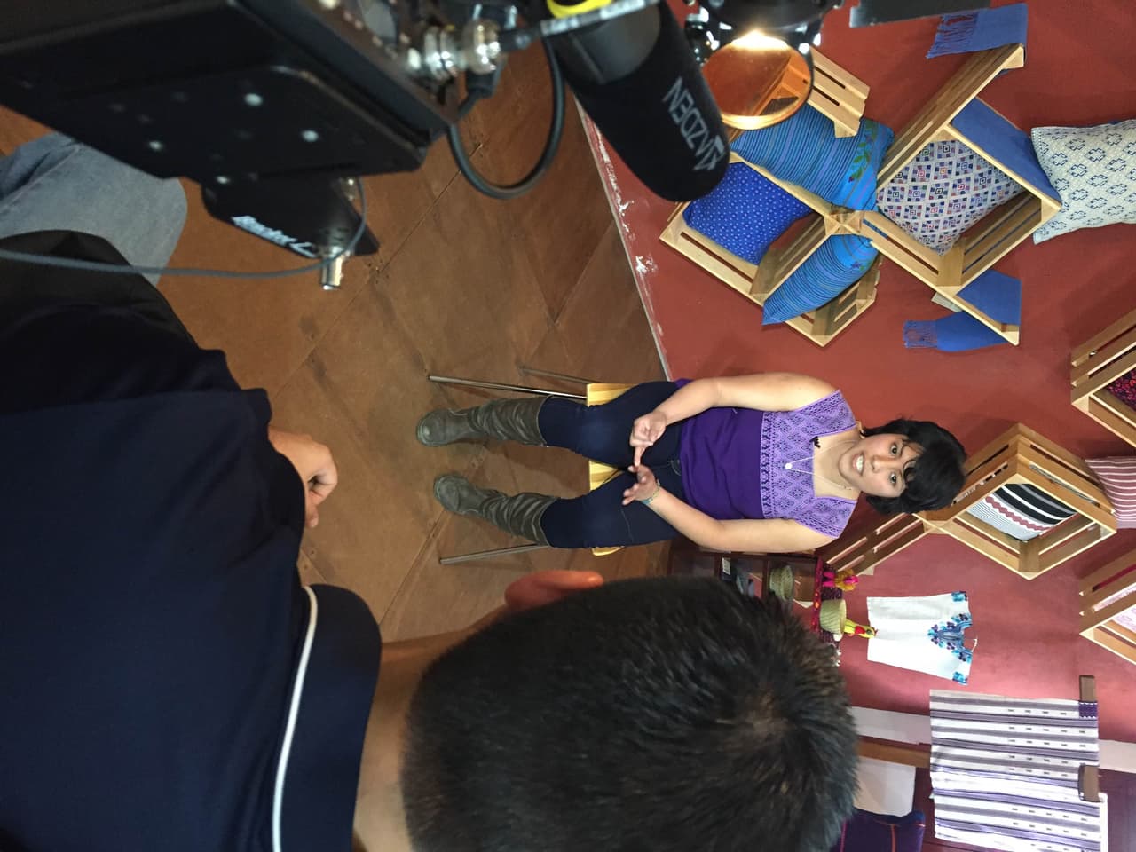 Univision 41 transmitirá una serie especial destinada a mostrar algunas de las contribuciones que la cultura maya le hizo al mundo. Anuar Revuelta nos acompañará en el recorrido que irá desde las ruinas de Palenque en Chiapas hasta la Selva Lacandona, para ver cómo viven los mayas de la actualidad.