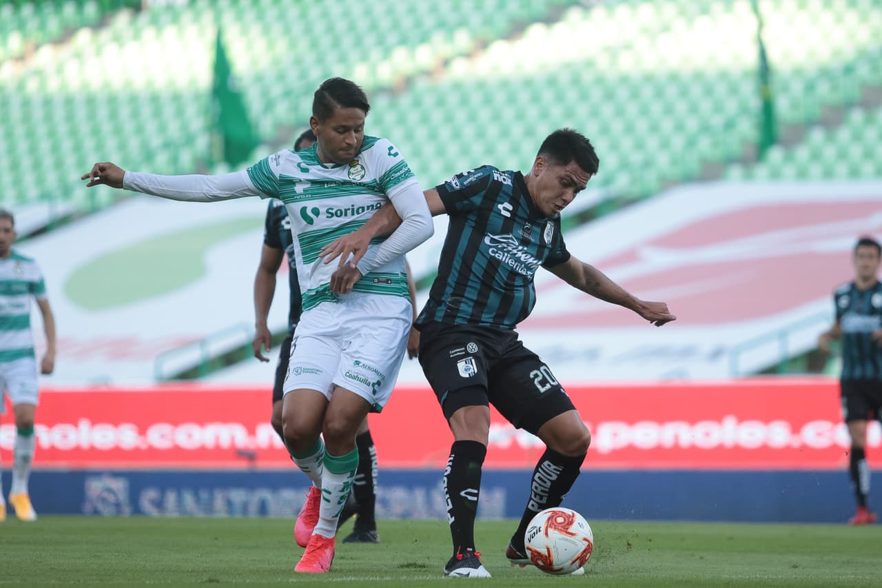Con goles deOctavio Rivero y Josecarlos van Rankin, los Guerreros despachan al Querétaro en casa y se adueñan de los tres puntos.