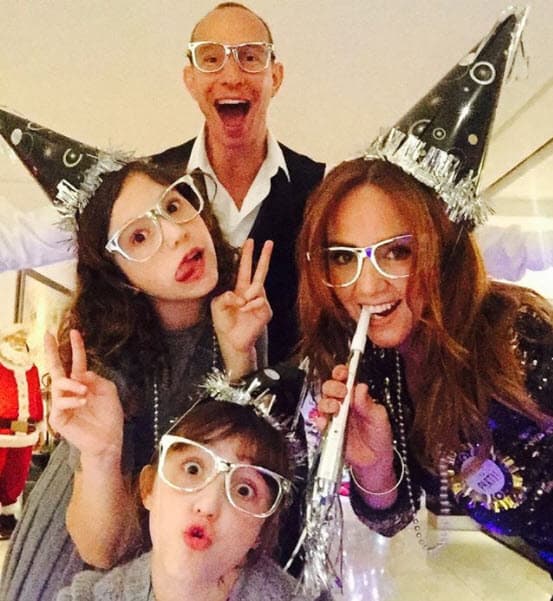 Mía y Nina saltaron a la fama al aparecer en el musical 'Annie', en México, en 2015.