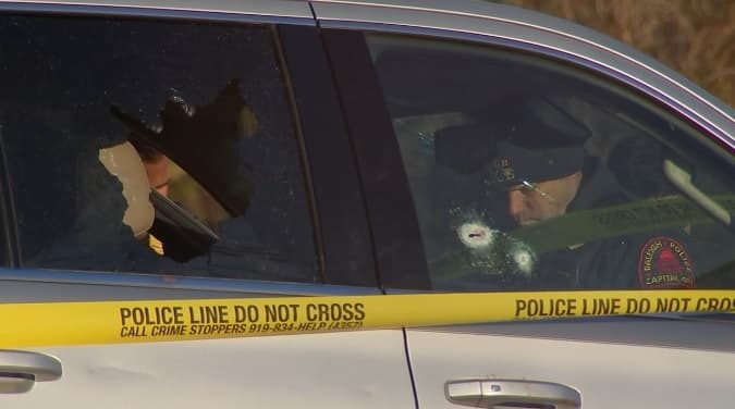 Tiroteo en la Interestatal-440 en Raleigh deja dos hombres heridos