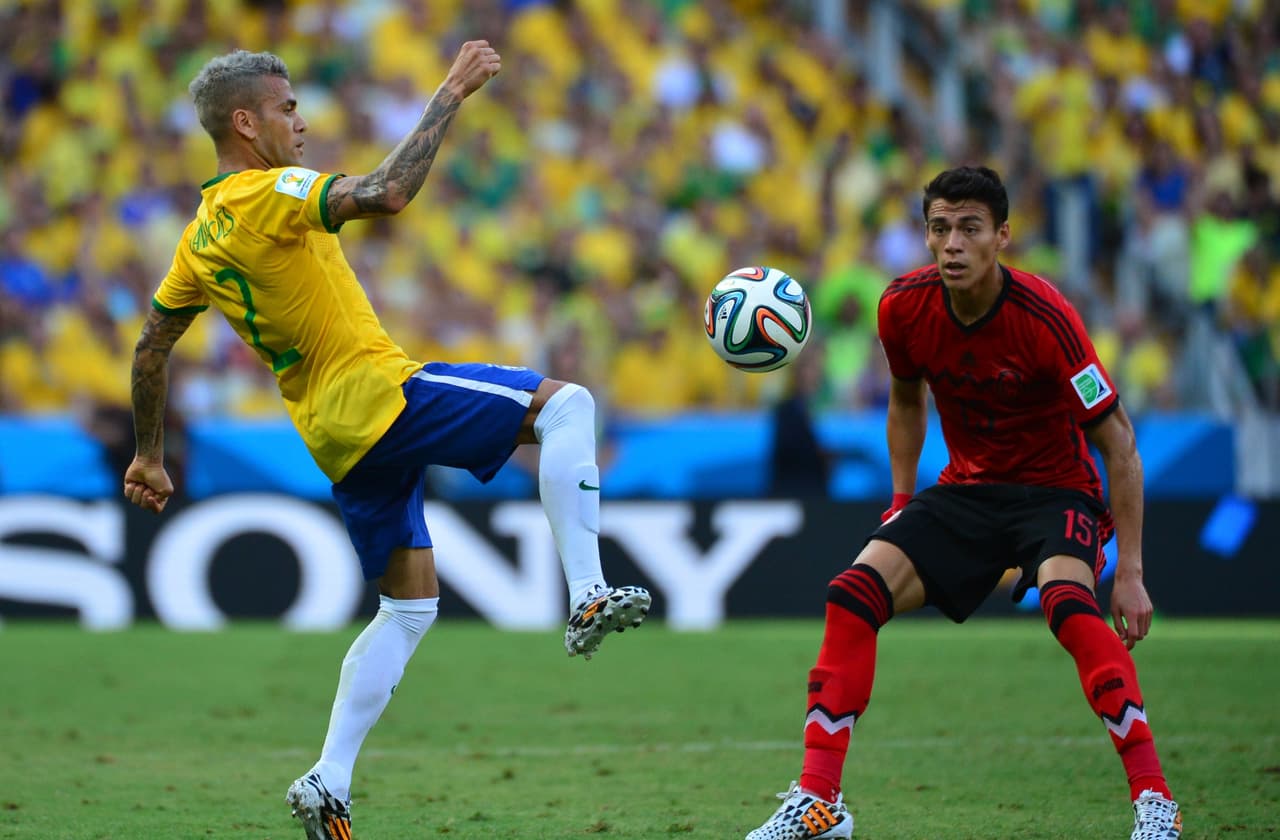 Héctor Moreno completó la pareja de centrales para enfrentar a Brasil. Después del Mundial siguió en el Espanyol, luego pasó por el PSV Eindhoven y la Roma.