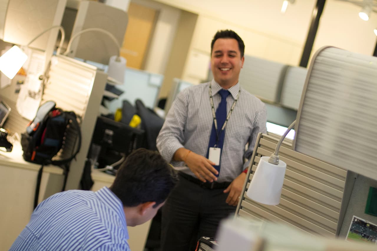 David Ríos captó lo que pasa detrás de bambalinas en Univision Austin.