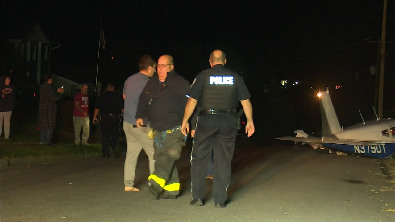 Los testigos describieron haber escuchado un ruido fuerte y luego se apagaron las luces.
<br>