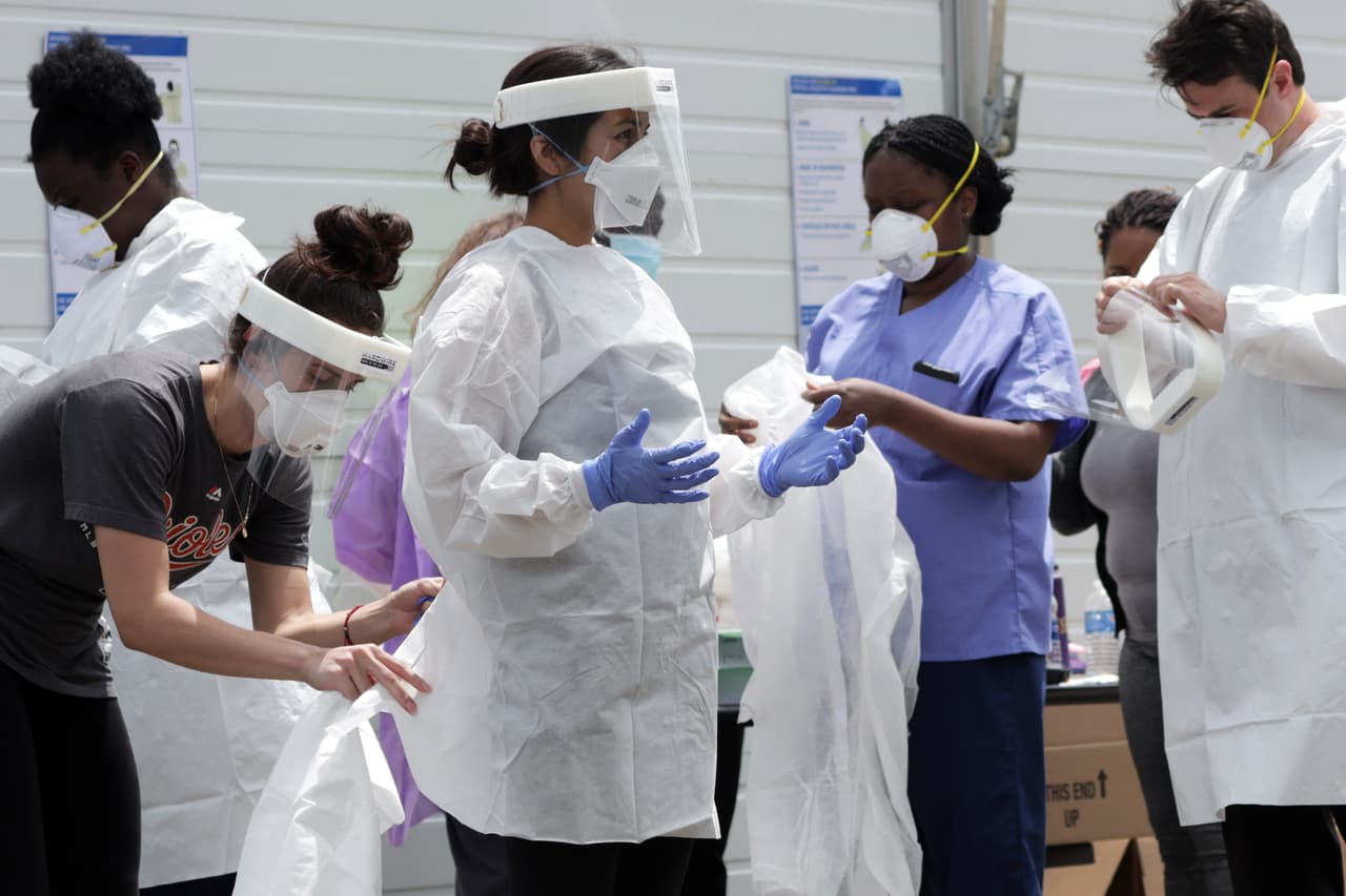 Cierran centros de pruebas de coronavirus en el condado Harris por tiempo severo