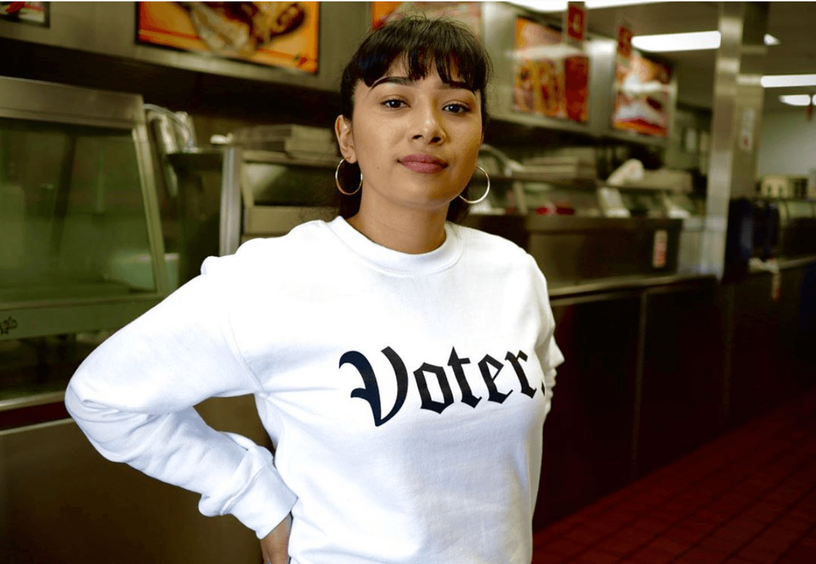 La organización juvenil hispana que busca ‘despertar al gigante’ para las elecciones en California