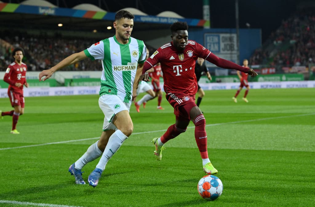 Aunque Robert Lewandowski no aparece, el Bayern Munich vence 1-3 en su visita al Greuther.