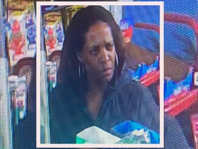 Policía de Winston-Salem busca a mujer relacionada con tiroteo y homicidio en Durham