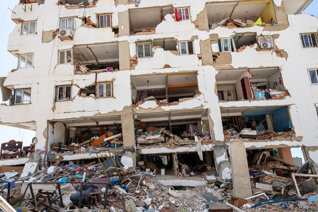 La semana en video: la historia de Amaia Landaeta, la niña de seis años buscada por su familia tras los terremotos en Venezuela y cuáles son los derechos de los inmigrantes ante un encuentro con ICE